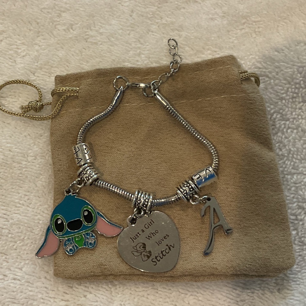New Stitch Charm Bracelet “Just a Girl Who Loves Stitch” for Kid